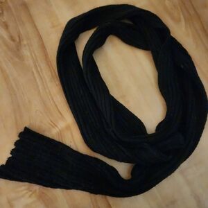 Black scarf
